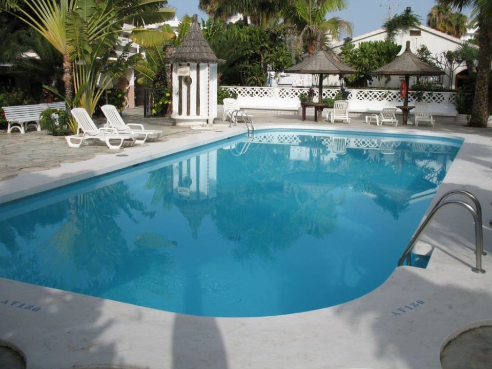 Pool San Valentin & Terraflor Park