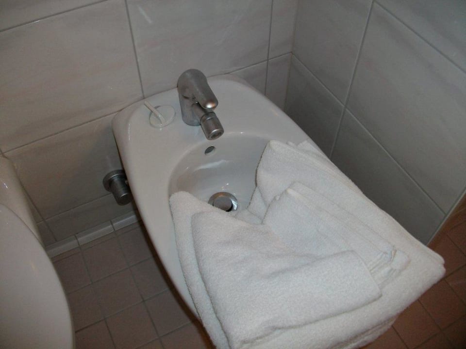 Frische Handtücher - super Ablage - echt lecker Sonnenwald Hotel