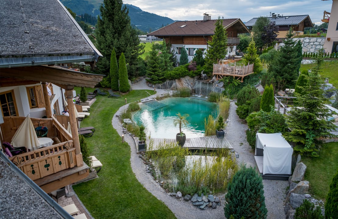 Pool Vitalhotel Sonnenhof