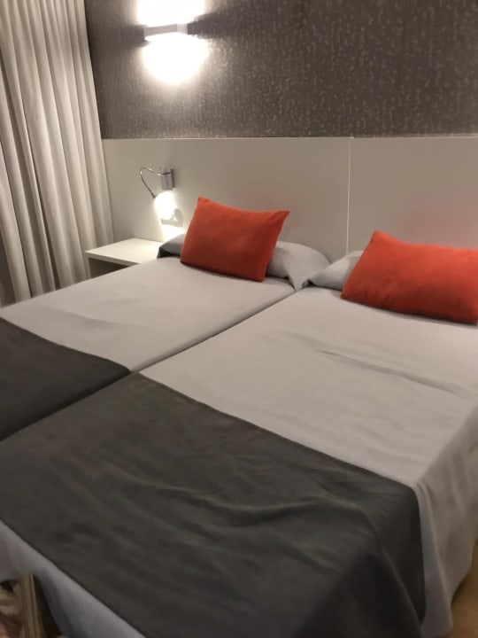 Zimmer Hotel Metropolitan Playa