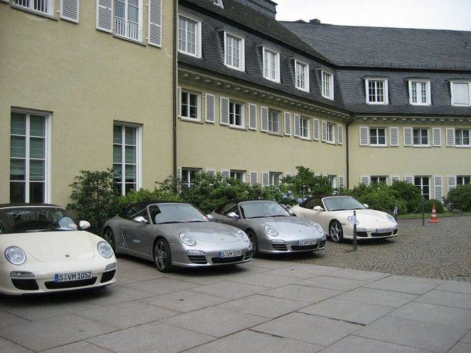 Aussenansicht Steigenberger Icon Grandhotel Petersberg