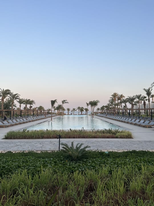 Pool Serry Beach Resort