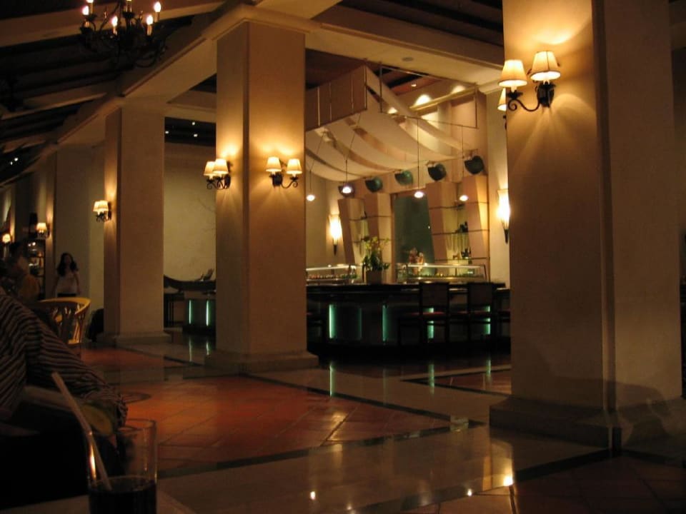 Kabuki Bar JW Marriott Phuket Resort & Spa
