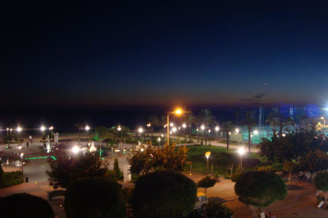 Zimmerausicht bei Nacht Hotel Kahya