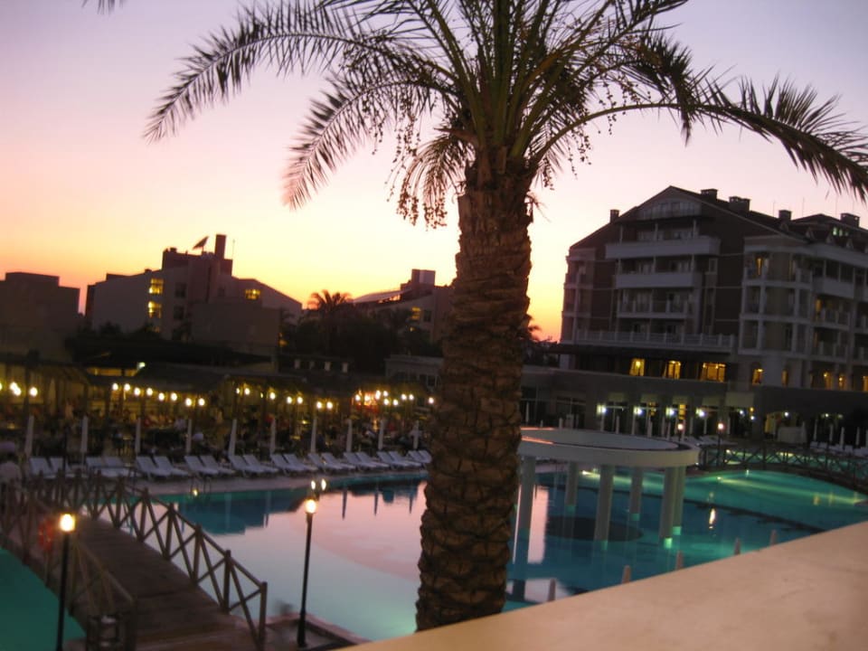 Pool am Abend so traumhaft  Trendy Aspendos Beach Hotel