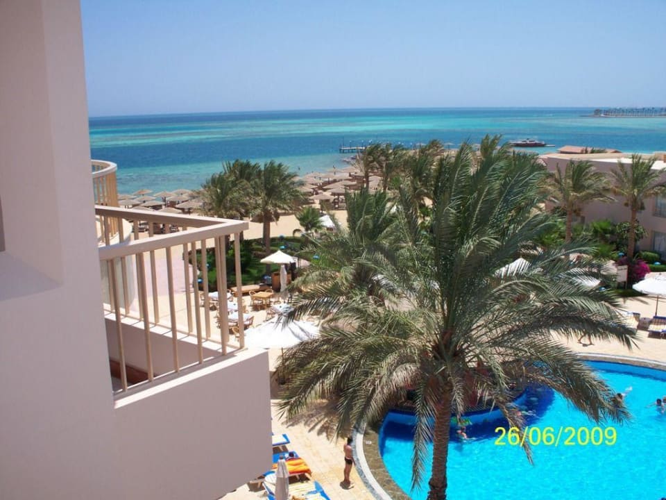 Widok z mojego pokoju Sea Star Beau Rivage