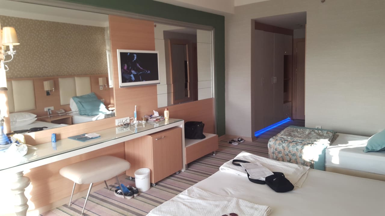 Unser Zimmer  Hotel Royal Garden Beach