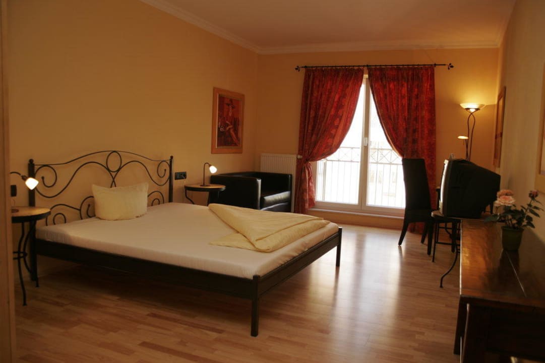 Unser Zimmer Hotel Villa Toskana