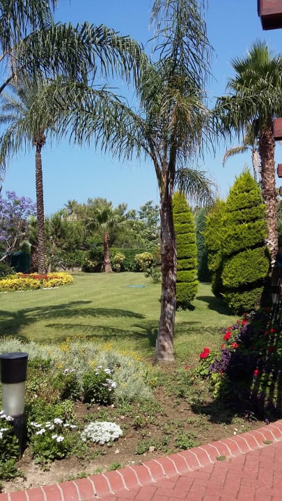 Gartenanlage zwischen Hauptgebäude und Poolanlage Sunis Elita Beach Resort & Spa