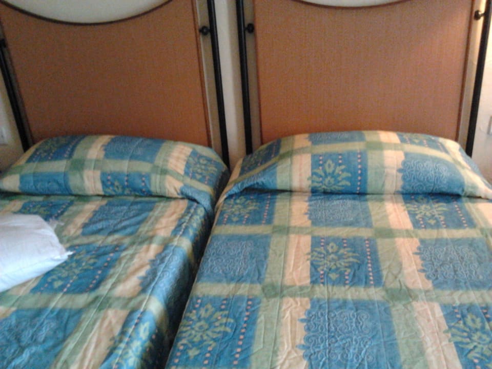 Bettwäsche bei Einzug verknittert db San Antonio Hotel + Spa