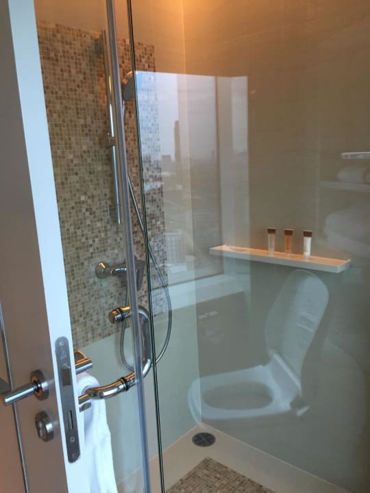 Bath Grande Centre Point Hotel Terminal 21