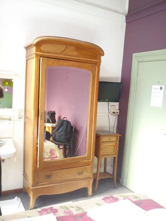 Pokój na pierwszym pietrze z łazienką wspólną Hotel Flandria-centrum