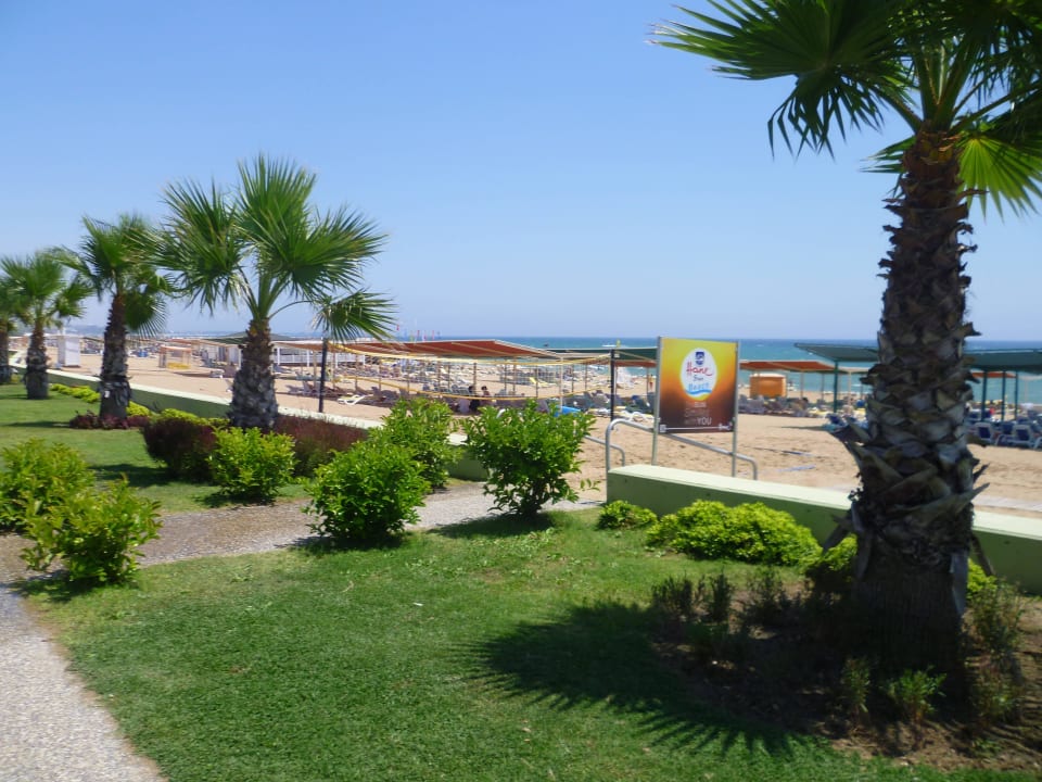 Von der Promenade FUN&SUN Smart Hane Sun Hotel