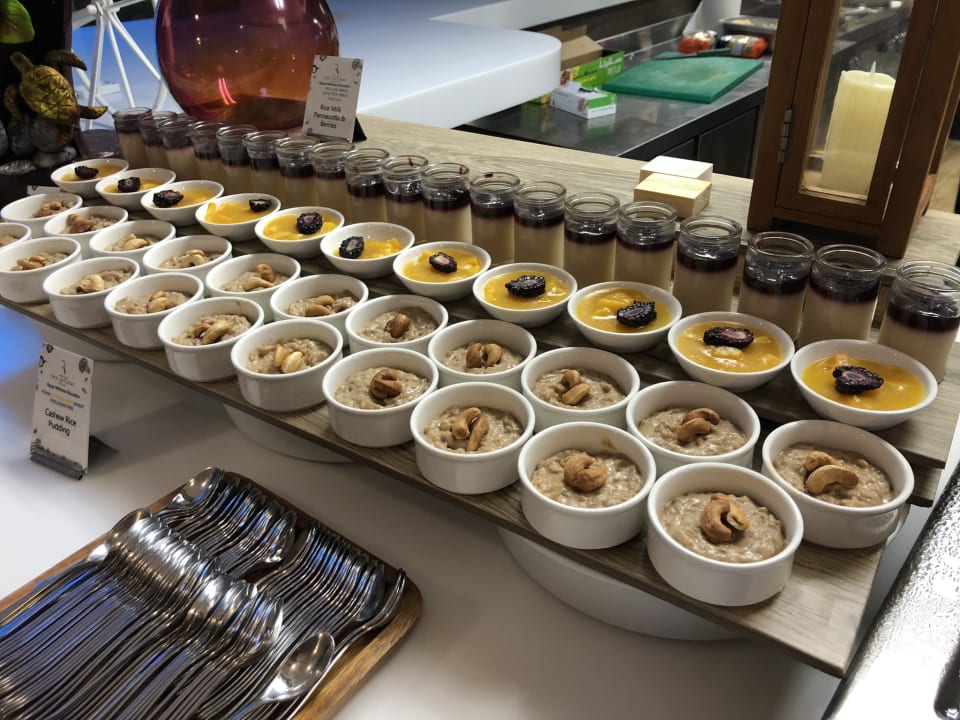 Gastro The Retreat Palm Dubai MGallery by Sofitel