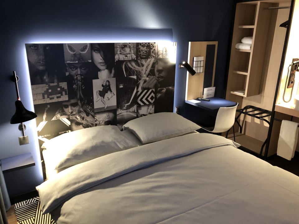 Zimmer LÉGÈRE EXPRESS Leipzig