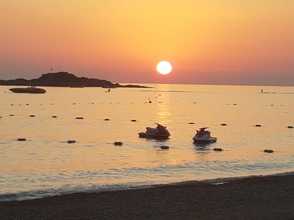 Strand Saphir Resort & Spa