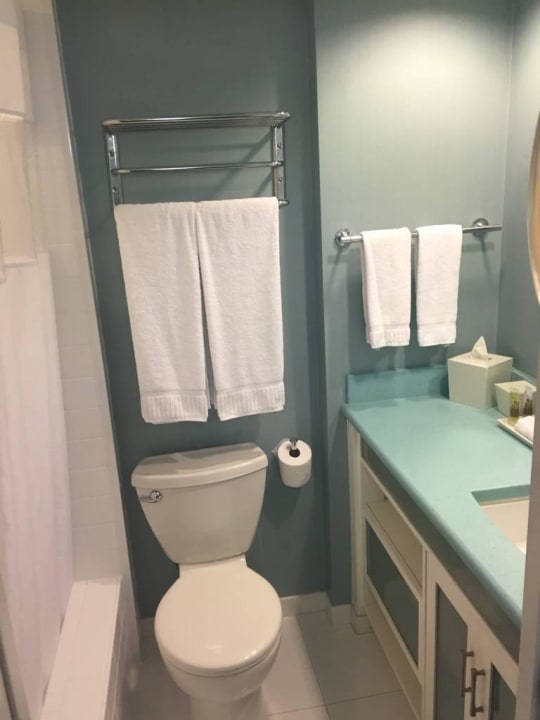 Bad Hotel Coconut Waikiki