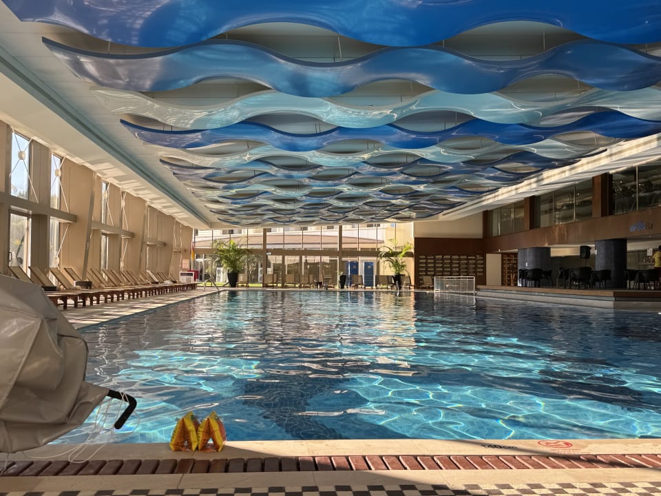 Pool Titanic Mardan Palace