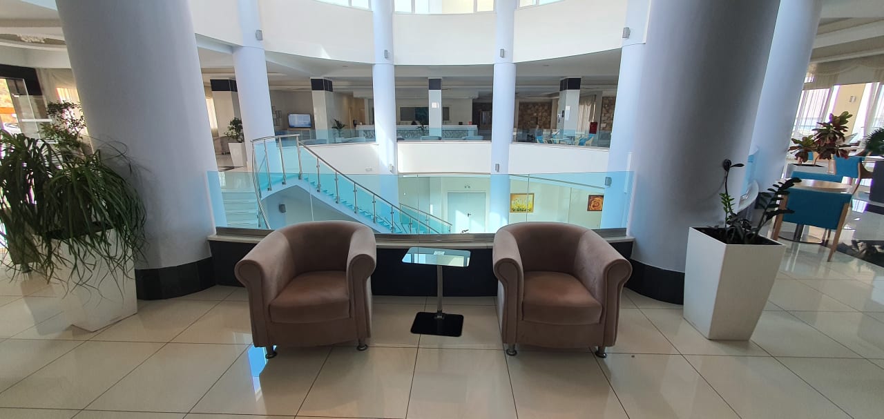 Lobby Grand Blue Beach Hotel