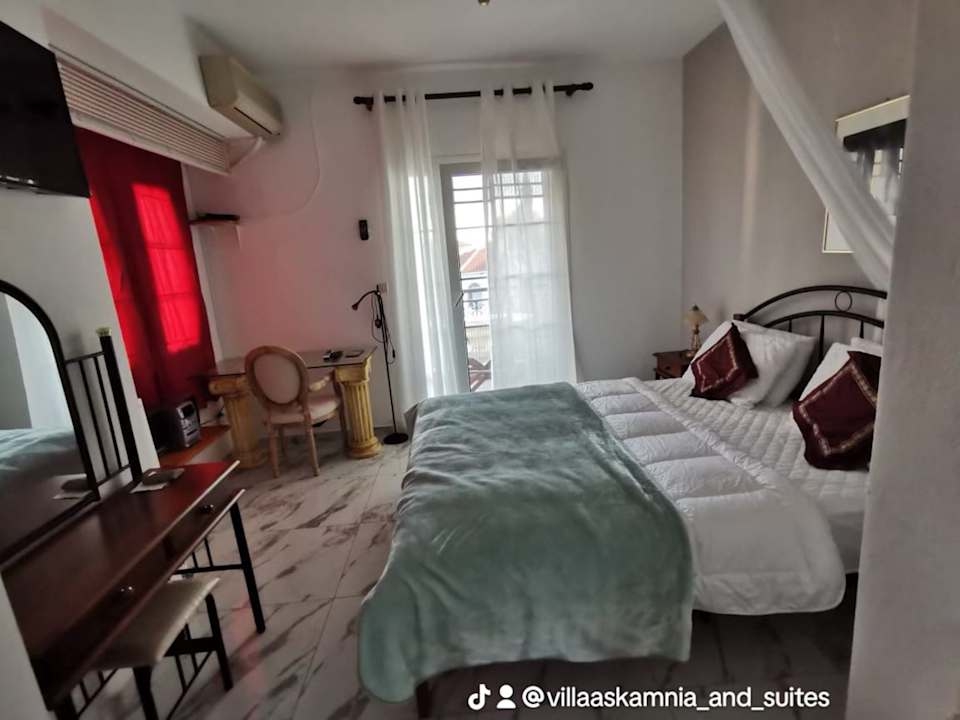 Zimmer Villa Askamnia and Suites
