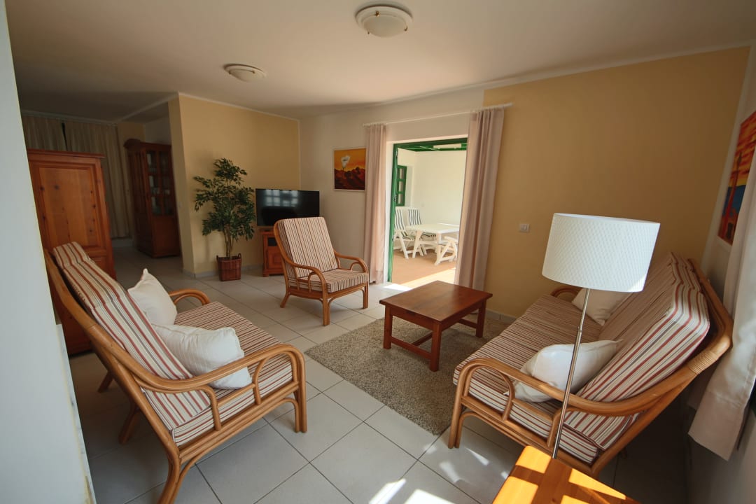 Zimmer IVV.SL Ferienhaus Sargo 4