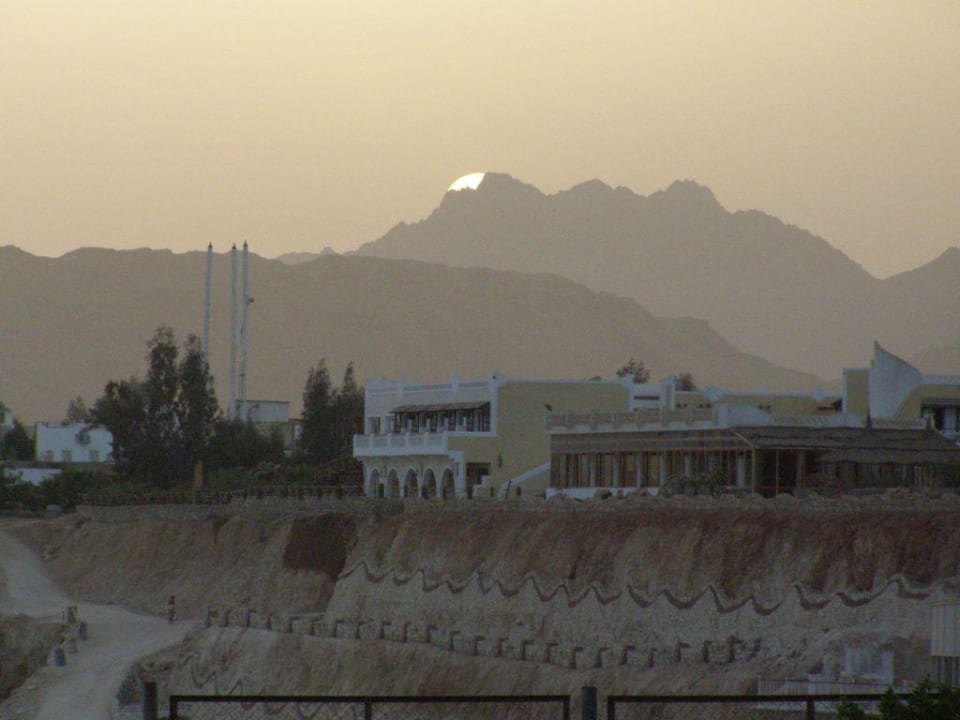 Sunset JAZ Fanara Resort