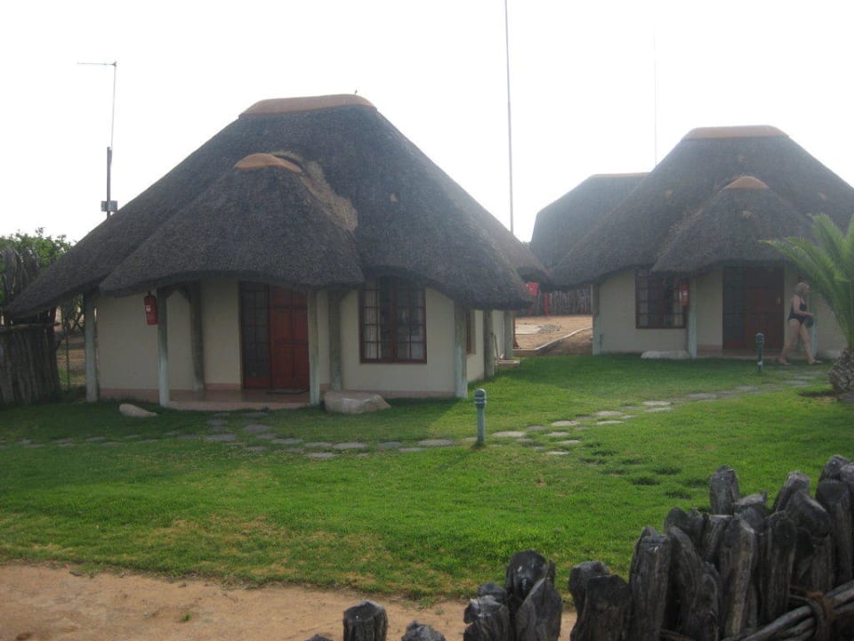 Bungalows Hotel Frans Indongo Lodge