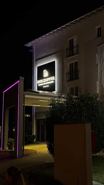 Außenansicht Hotel Holzapfel