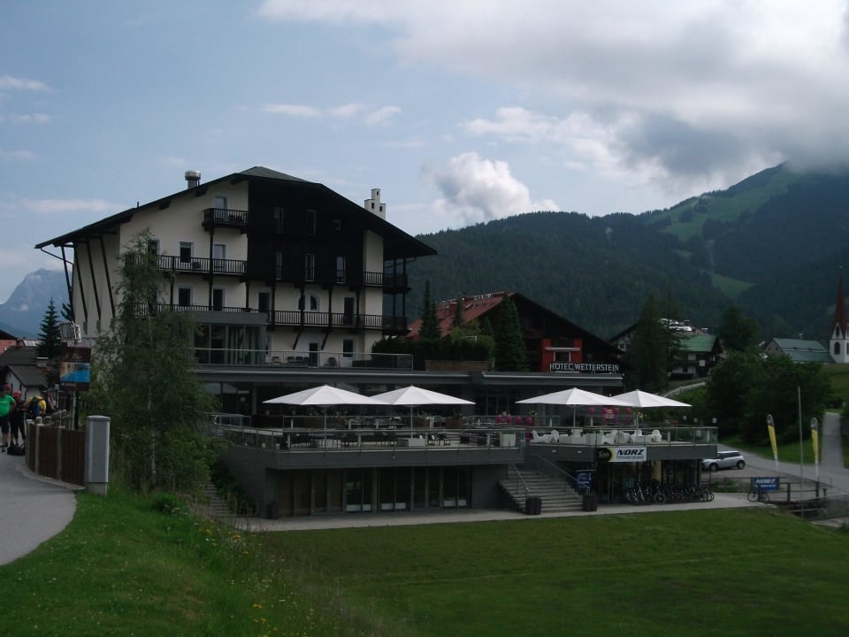 Hotel Rückseite Hotel Wetterstein
