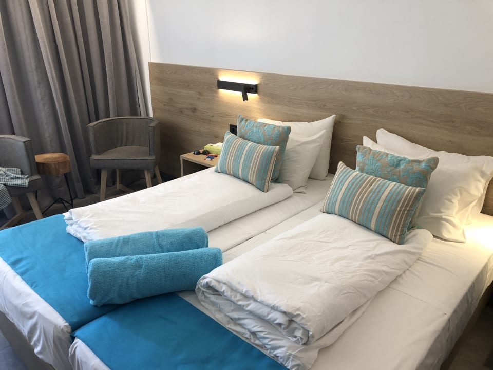 Zimmer Hotel Aphrodite Beach Club