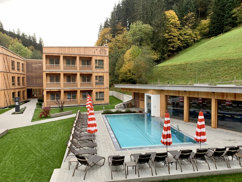Pool Tirol Lodge