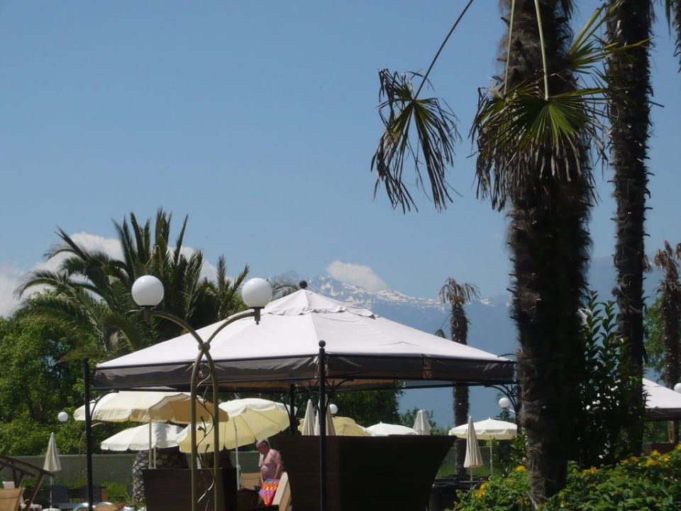 vom Pool der Blick auf den Olymp Mediterranean Princess