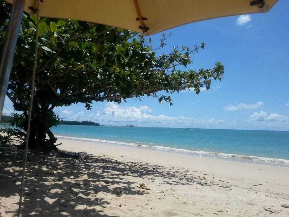 Bilick von der Liege Kantary Beach Hotel - KHAO LAK