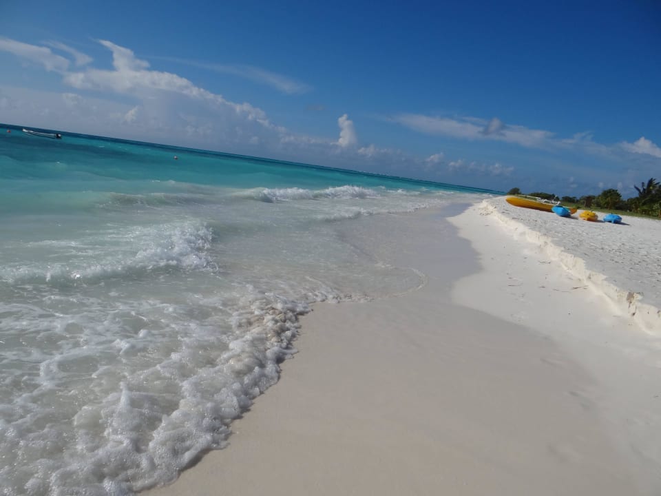 Strand Meeru Maldives Resort Island