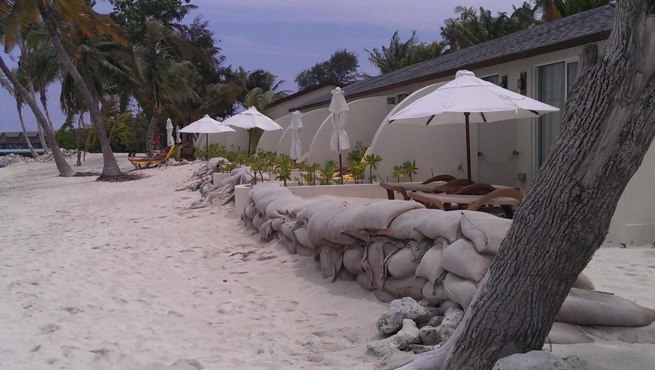 Beach Villen Centara Ras Fushi Resort & Spa Maldives