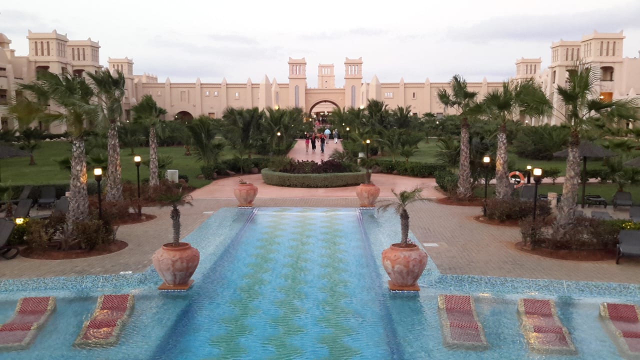 Teil des pools Hotel Riu Touareg
