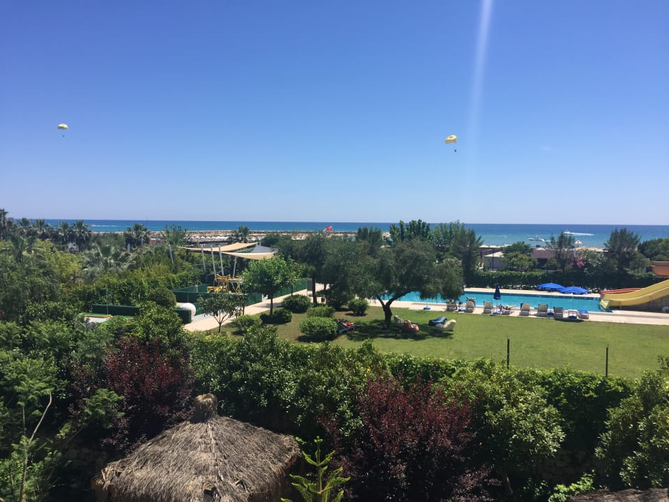 Ausblick Commodore Elite Suites & Spa - Adults only