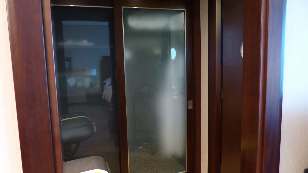 Schrank Rose Rayhaan by Rotana