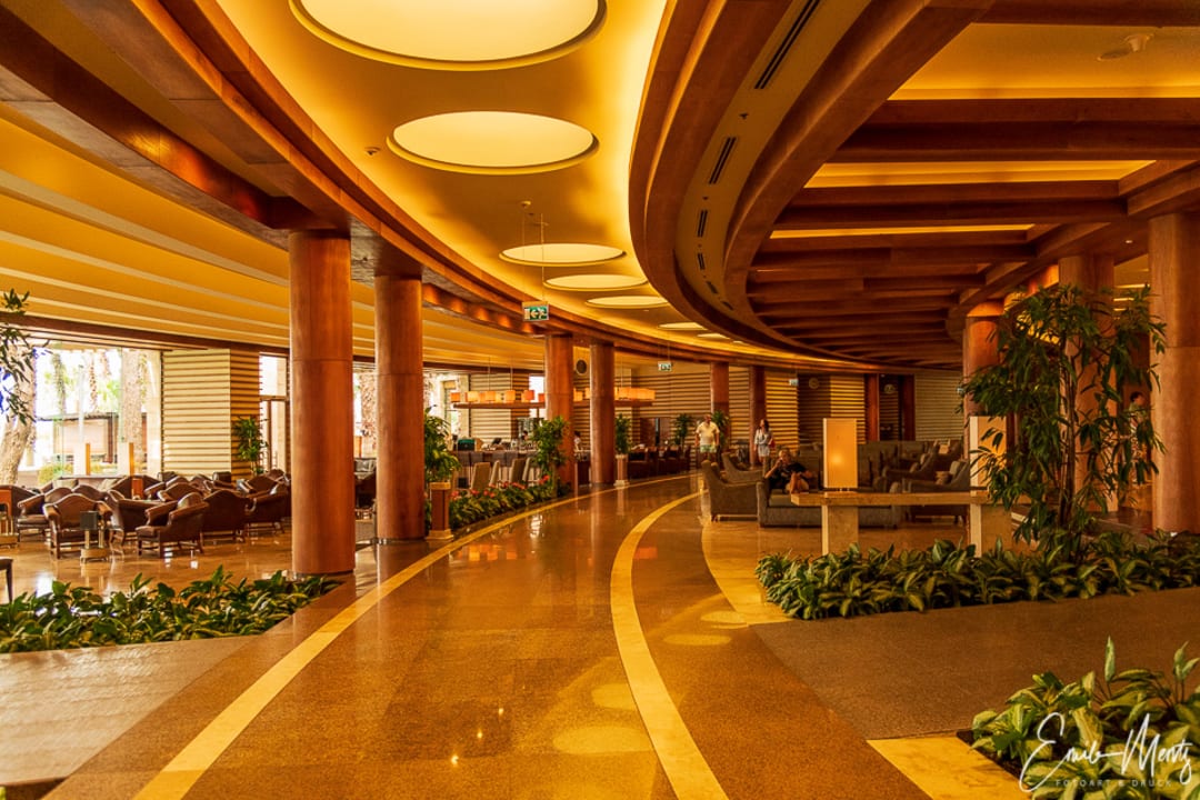 Lobby Gloria Serenity Resort