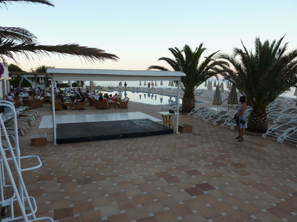 Pool, Showbühne Grupotel Aguait Resort & Spa - Adults only