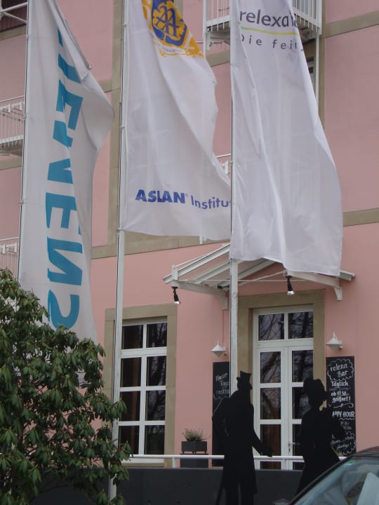 Eingang direkt in die Bar relexa hotel Bad Steben