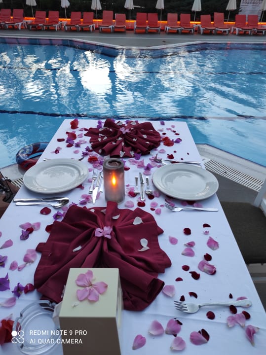 Gastro İncekum West Hotel