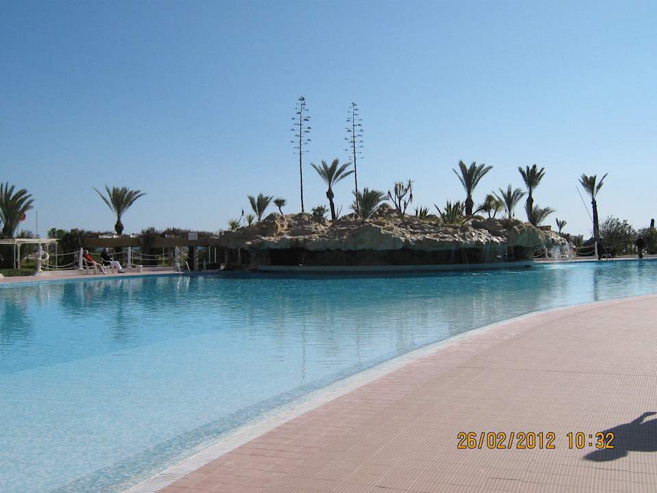 Pool mit Bar Mahdia Beach & Aquapark