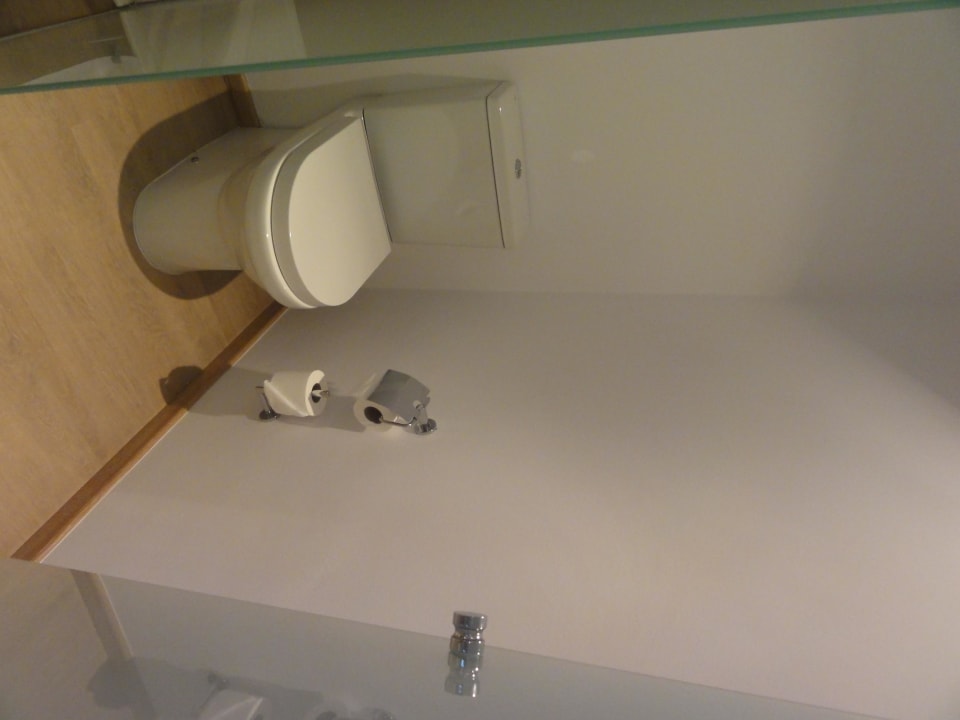 Toilette mit Milchglasschwingtür Be Live Marivent - Adults only