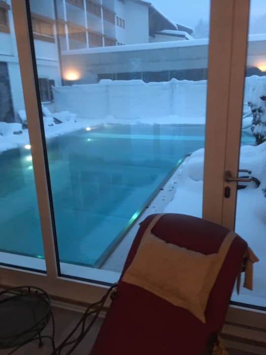 Schöner Außenpool Alm- & Wellnesshotel Alpenhof