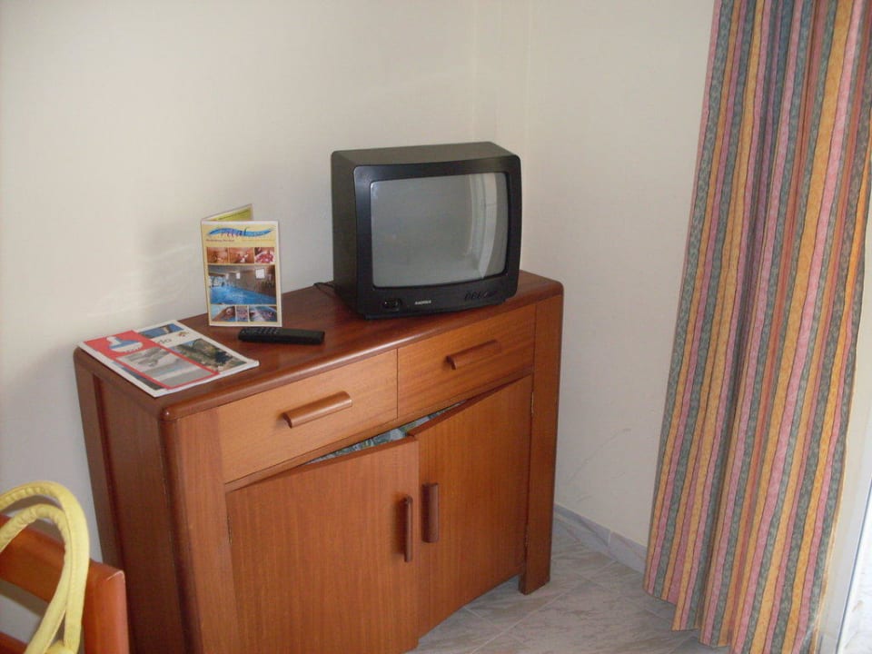 Fernseher im Appartment Caprice Janeiro Hotel & Spa