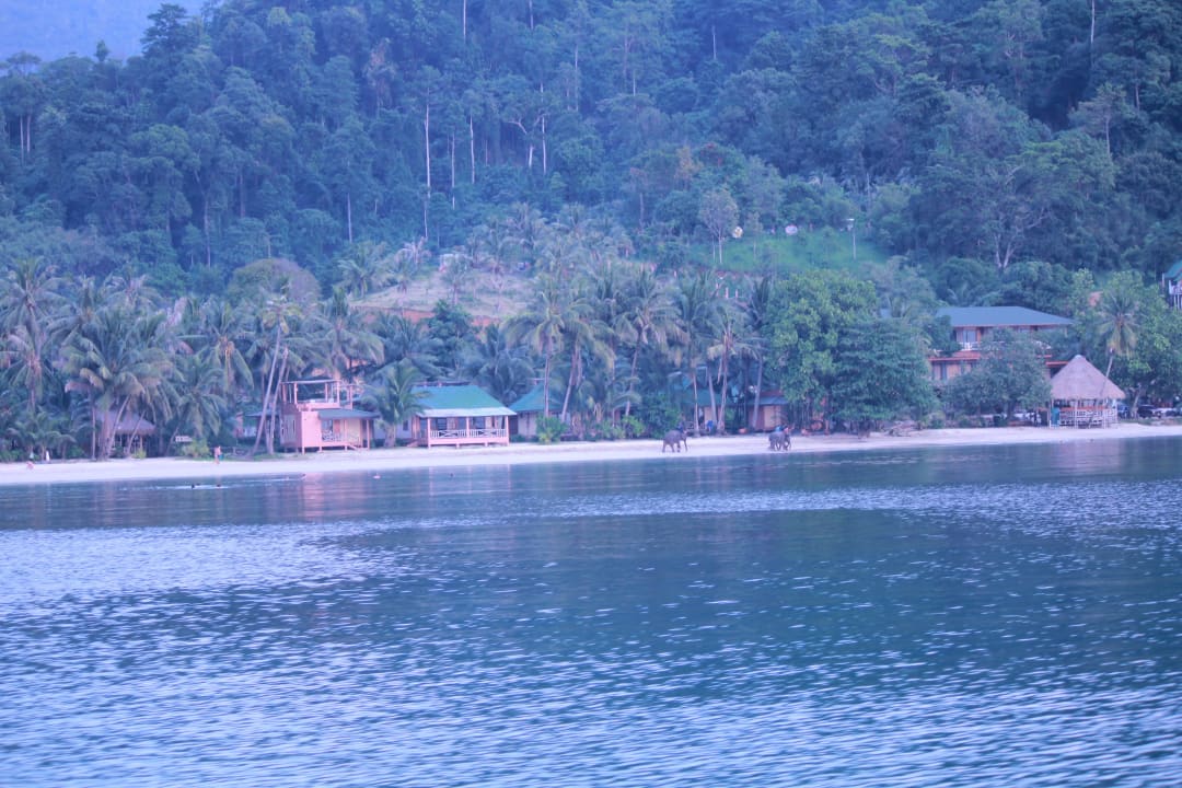 Front View Kai Bae Beach Resort