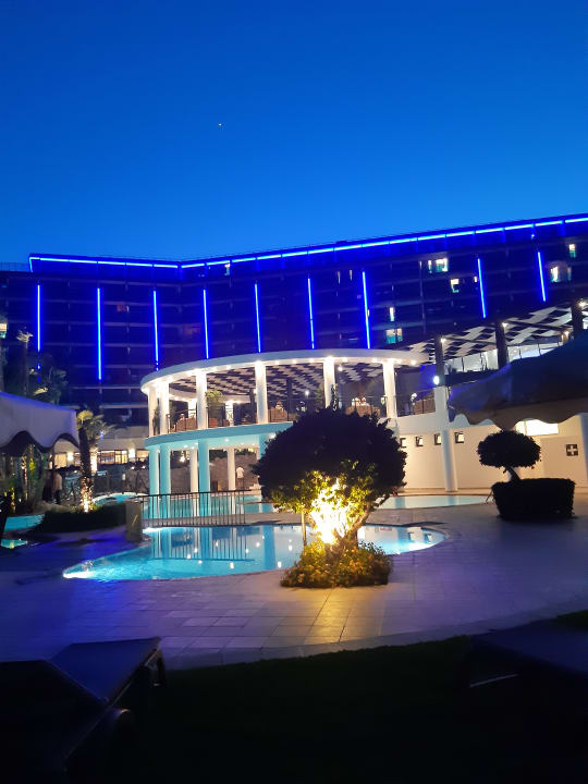 Außenansicht Hotel Calypso Beach