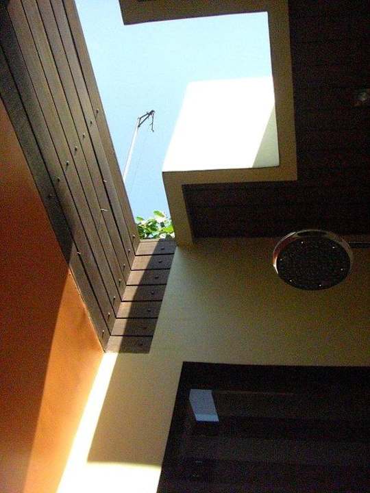 Außendusche Villen Aston Sun Island