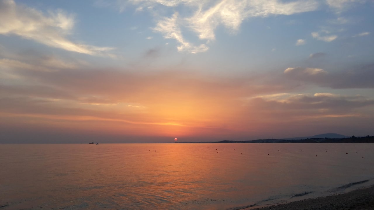 Sonnenuntergang Hotel Portes Beach